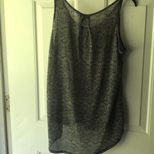 H&M Tops - 3/$10 H&M tank top H&M Tops - 3/$10 H&M tank top
